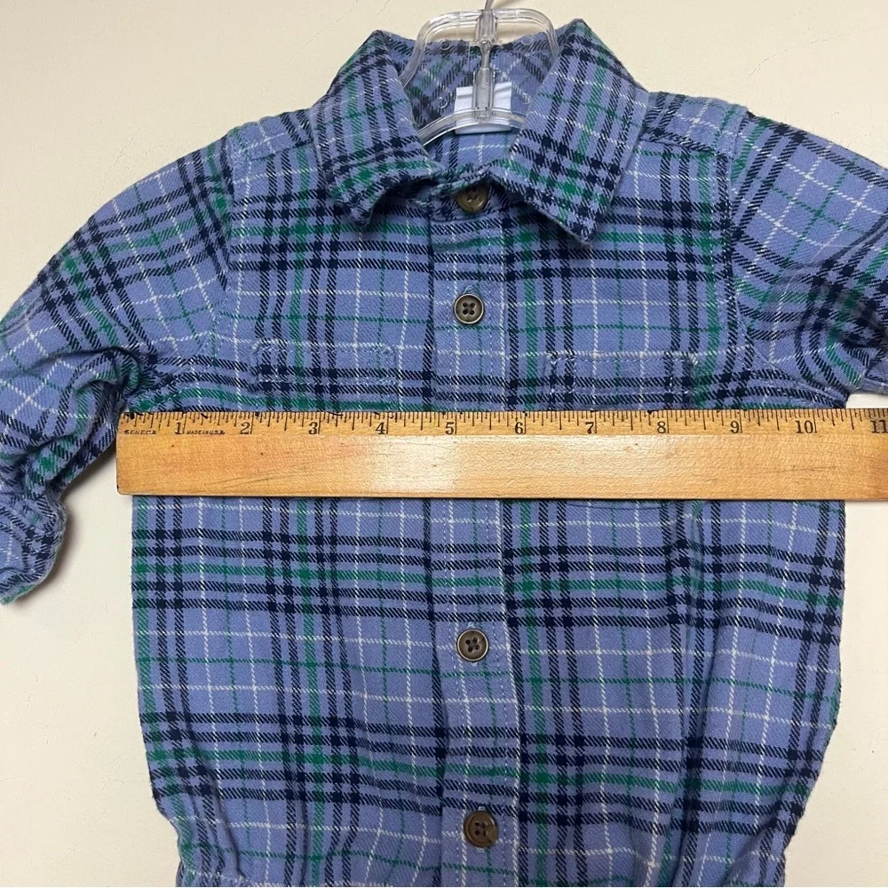 GAP Baby Flannel Bodysuit 3-6 months‎
